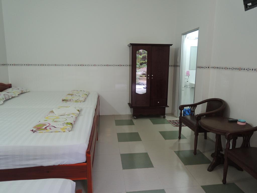 Hoa Bien Guesthouse Mui Ne Rum bild